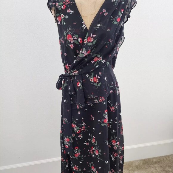 Small Lenon Floral Flutter Sleeve Dress NWT - Picture 2 of 16